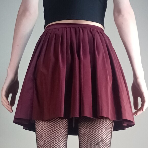 Dark Red Flowy Mini Skirt - Picture 3 of 13